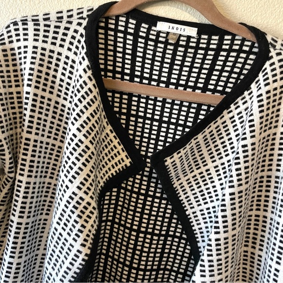 INOIS | Women’s Open Front Cardigan - Picture 2 of 4